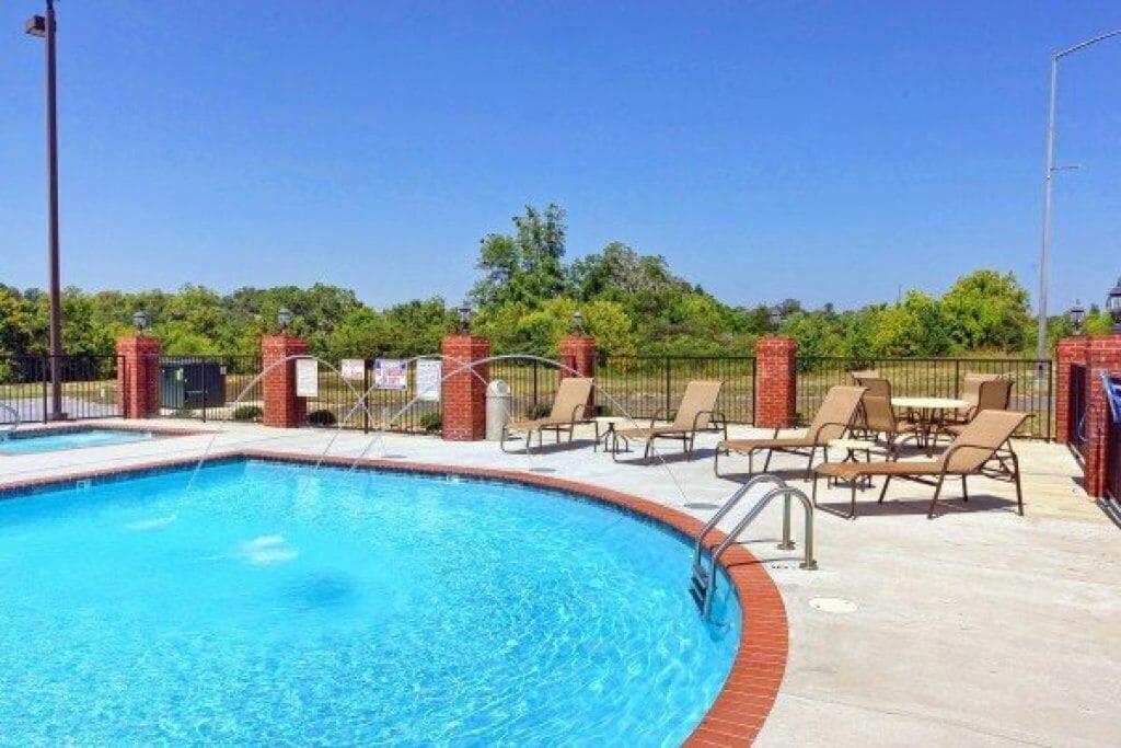 פיג'ן פורג' Fantastic Location! River And Mountain Views 2Br/2Ba Sleeps 6 מראה חיצוני תמונה